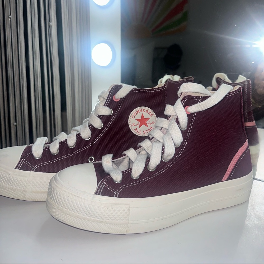 Maroon platform converse with coral accents (chunky laces)